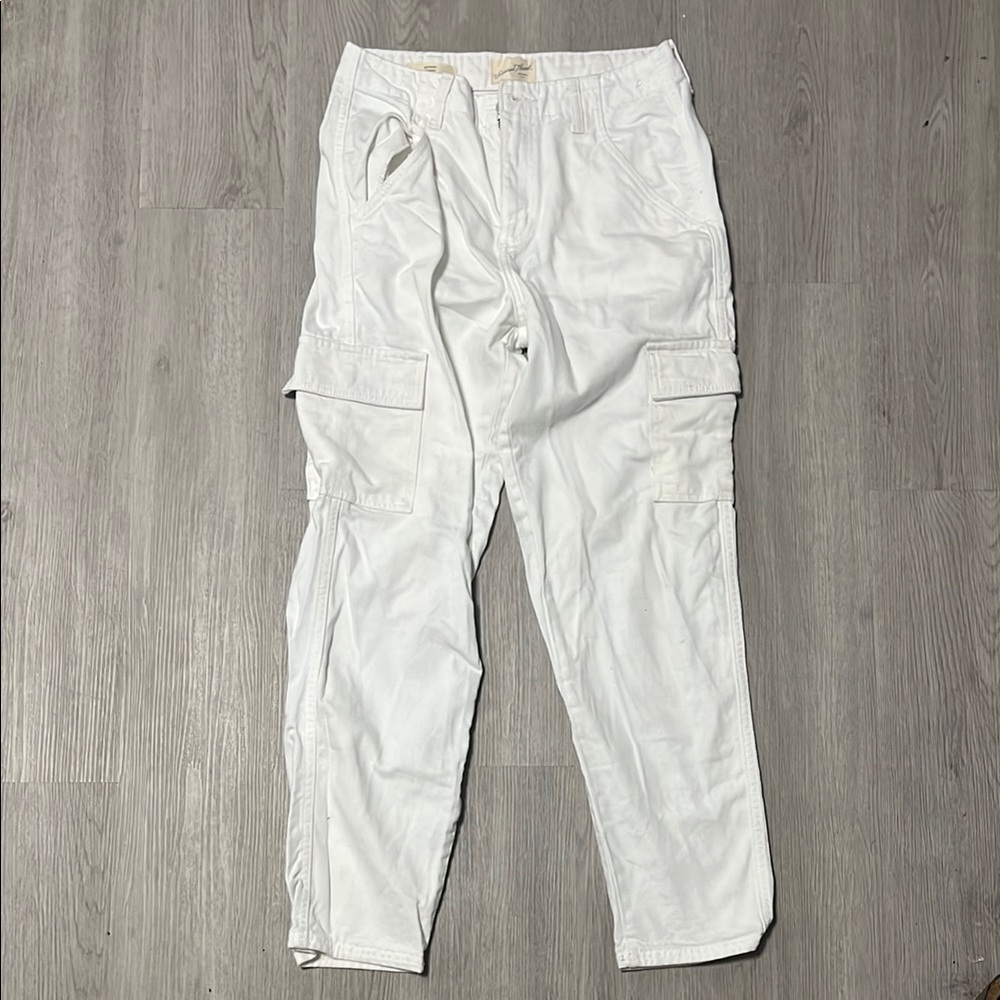 Universal Thread White Cargo Pants